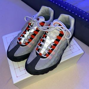 Comfy male Sneakers